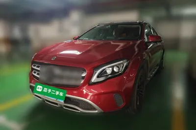 Mercedes-Benz GLA · 2018 год