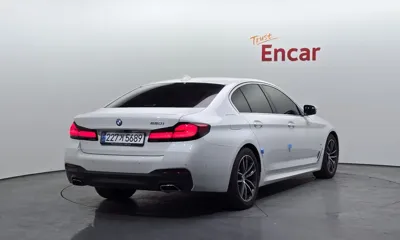 BMW 5-Series 2023, 75454 км, за 40000000 KRW