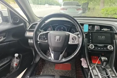 Honda Civic 2019, 179500 км, за 80005.3 CNY - фото 9