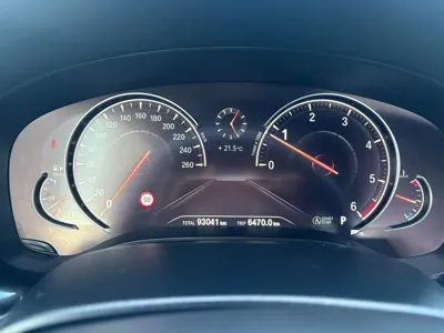 BMW 5-Series 2018, 93000 км, за 25500000 KRW