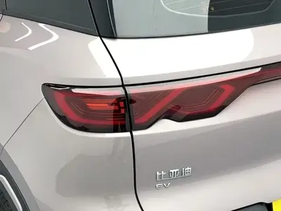 BYD Yuan Up 2024, 25400 км, за 75800 CNY - фото 20