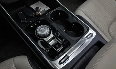 Kia Canival 2025, 48956 км, за 45570000 KRW - фото 9