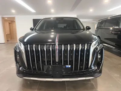 Hongqi HS7 PHEV 2024, 14300 км, за 154714.98 CNY