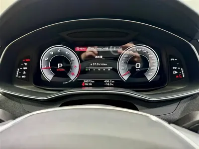 Audi A6L 2022, 26000 км, за 239800 CNY - фото 16