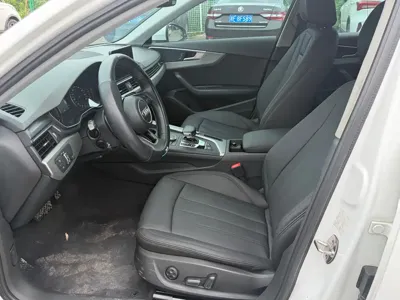 Audi A4L 2018, 65000 км, за 76000 CNY