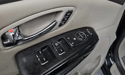 Kia Canival 2018, 155754 км, за 12900000 KRW - фото 12