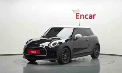 MINI Cooper · 2024 год