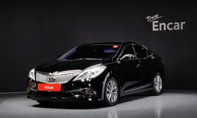 Hyundai Grandeur · 2015 год