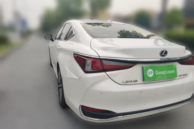 Lexus ES 2018, 114000 км, за 128707.99 CNY