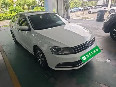 Volkswagen Sagitar 2017, 135300 км, за 38400 CNY
