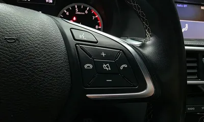 Infiniti Q30 2019, 66310 км, за 14500000 KRW - фото 30