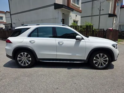 Mercedes-Benz GLE-Class 2023, 68000 км, за 73630000 KRW