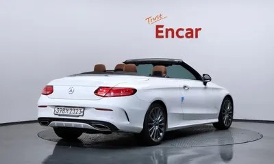 Mercedes-Benz C-Class 2018, 88986 км, за 23490000 KRW - фото 2