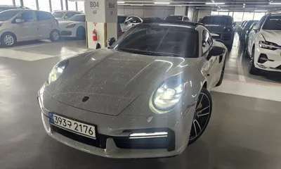 Porsche 911 · 2022 год