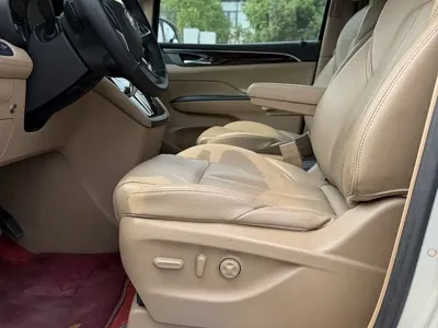 Buick GL8 2019, 212000 км, за 88600 CNY - фото 24