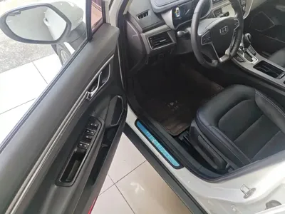 Geely Emgrand GS 2017, 72000 км, за 23600 CNY - фото 14