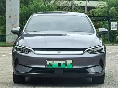 BYD Qin Plus 2023, 30000 км, за 61800 CNY