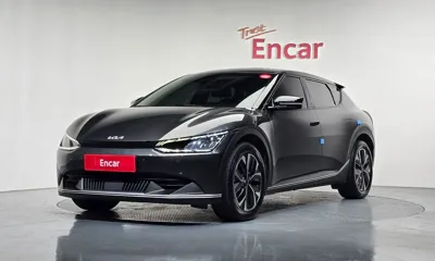 Kia EV6 · 2023 год