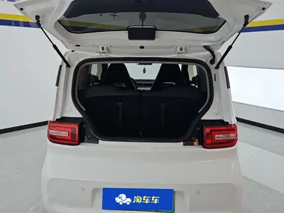 Wuling MINIEV 2021, 27000 км, за 18200 CNY