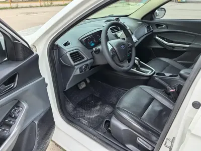 Ford Escort 2015, 100000 км, за 19800 CNY - фото 11