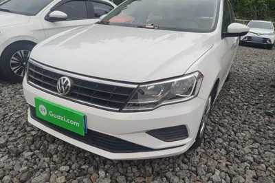 Volkswagen Jetta · 2017 год