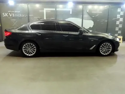 BMW 5-Series 2018, 323958 км, за 13200000 KRW