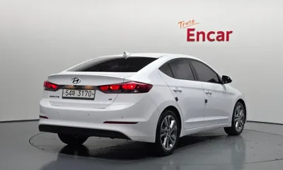 Hyundai Avante 2018, 58331 км, за 9500000 KRW