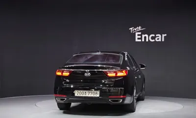 Kia K7 2017, 142714 км, за 10500000 KRW