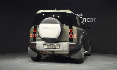 Land Rover Defender 2020, 86481 км, за 49300000 KRW