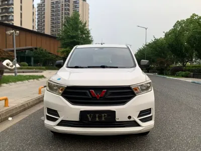Wuling Hongguang 2019, 80000 км, за 19800 CNY