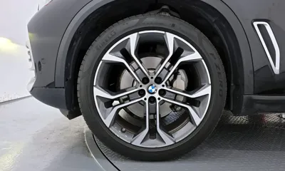 BMW X5 2022, 22211 км, за 76800000 KRW - фото 5