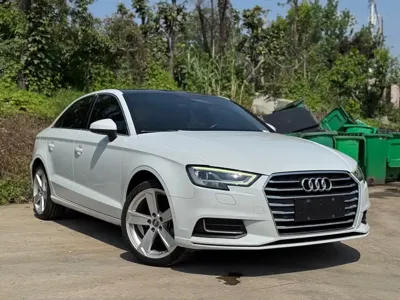 Audi A3 2019, 70000 км, за 58800 CNY