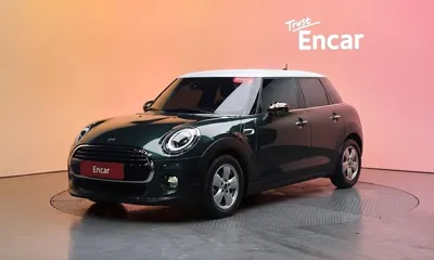MINI Cooper · 2019 год