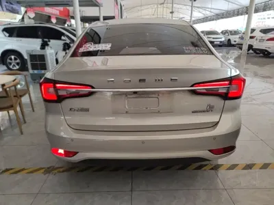 Roewe i5 2021, 68900 км, за 32100 CNY - фото 6