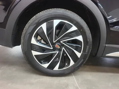 Hongqi HS7 PHEV 2024, 14300 км, за 154714.98 CNY - фото 10