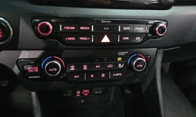 Kia Niro 2017, 157156 км, за 10000000 KRW - фото 17