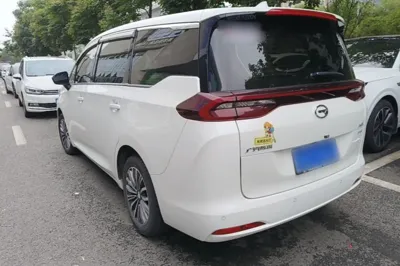 GAC Trumpchi M6 2021, 60300 км, за 74267.81 CNY