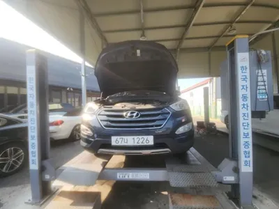 Hyundai Santafe · 2015 год