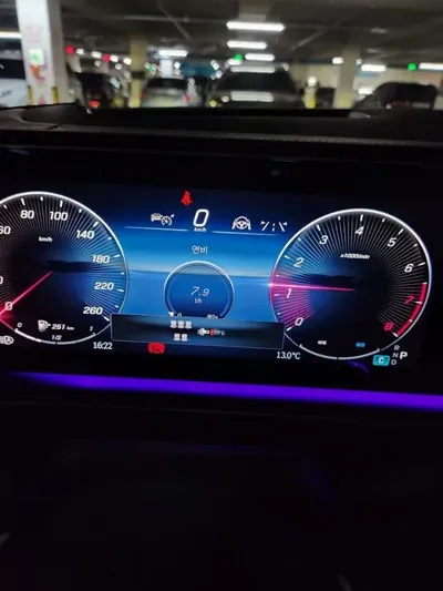 Mercedes-Benz GLS-Class 2024, 27450 км, за 149080000 KRW - фото 9