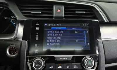 Honda Civic 2017, 91464 км, за 12500000 KRW - фото 15