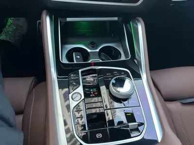 BMW X6 2025, 7512 км, за 66900000 KRW - фото 9