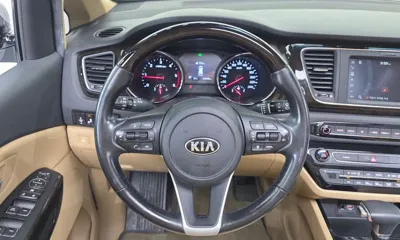 Kia Canival 2019, 109406 км, за 14500000 KRW - фото 15