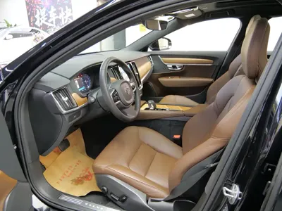 Volvo S90 2024, 34000 км, за 158000 CNY - фото 8