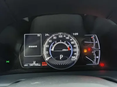 Lexus ES 2019, 147000 км, за 119800 CNY - фото 11