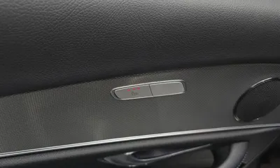 Mercedes-Benz E-Class 2018, 82470 км, за 19900000 KRW - фото 29