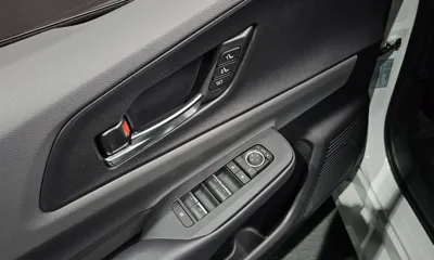 Toyota Prius 2025, 15402 км, за 35900000 KRW - фото 28