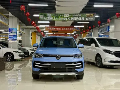 Volkswagen Tharu 2025, 13000 км, за 89800 CNY