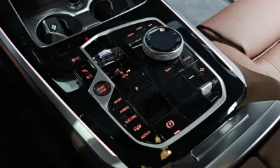 BMW X5 2025, 5388 км, за 114900000 KRW - фото 9