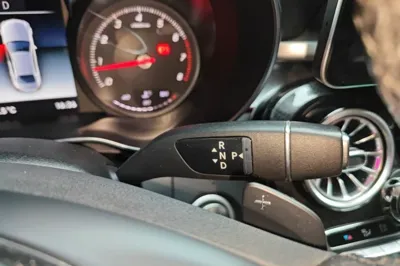 Mercedes-Benz C-Class 2018, 125100 км, за 116571.58 CNY - фото 13