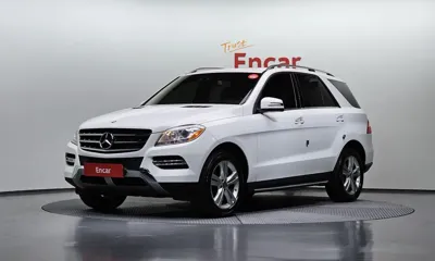 Mercedes-Benz M-Class · 2015 год